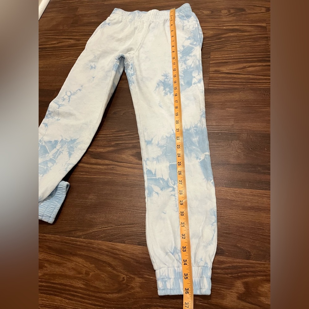 NWT Frankie's Bikinis Aiden Tie Dye Cloud Sweatpants Size S - Picture 9 of 9